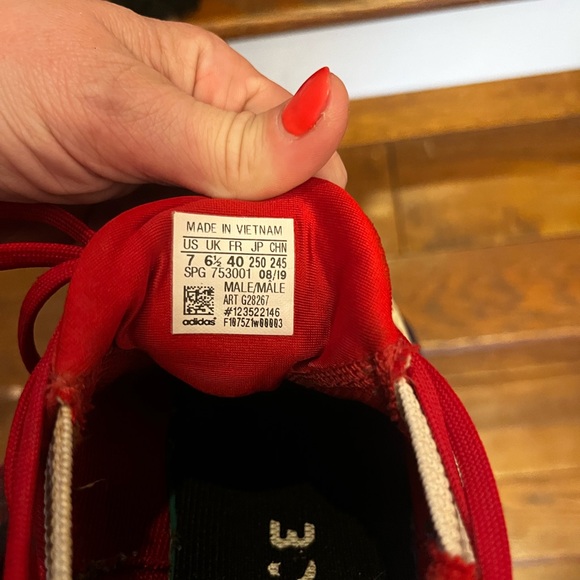 Adidas Spiked Baseball Cleats - Picture 7 of 8